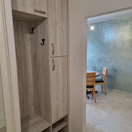 Apartment Bella Rosa *